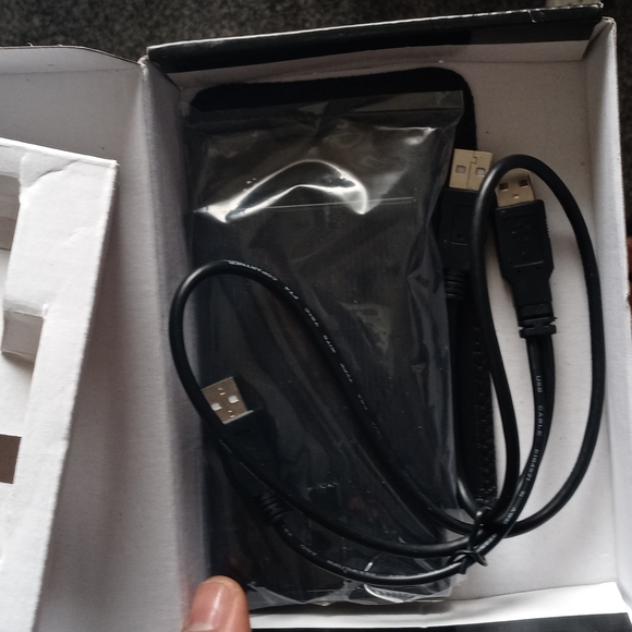 Sabrent 2.5 ide hard drive enclosure - Picture 4 of 4